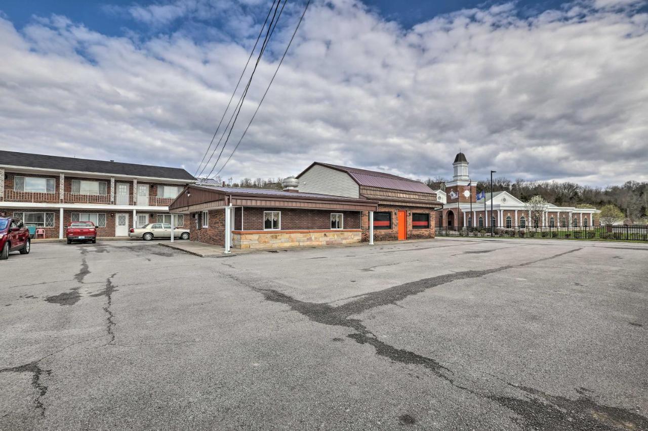 Lovely Couples Escape In Northern Kentucky! Falmouth Eksteriør billede